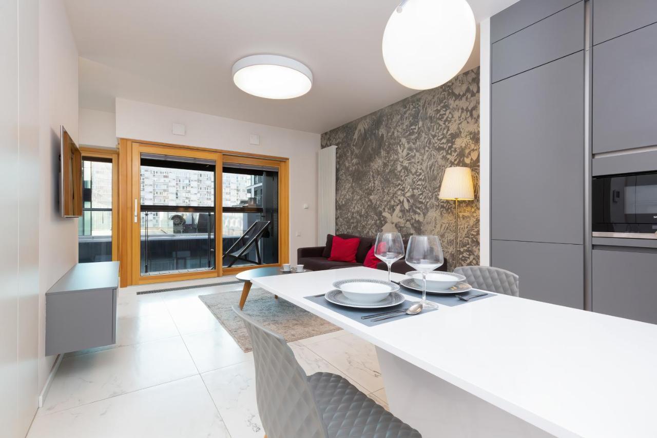 Mennica Residence - City Center Apartments By Noclegi Renters Varsovie Extérieur photo